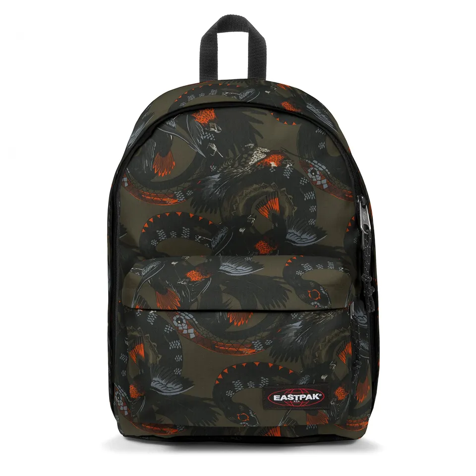 eastpak-out-of-office-rucksack-27-l-gr-n-gothica-snakes-mit-laptopfach-f-r-13-zo image 1