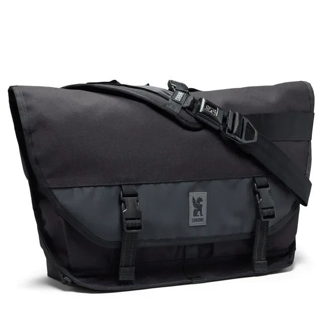 chrome-industries-citizen-24l-messenger-bag image 1