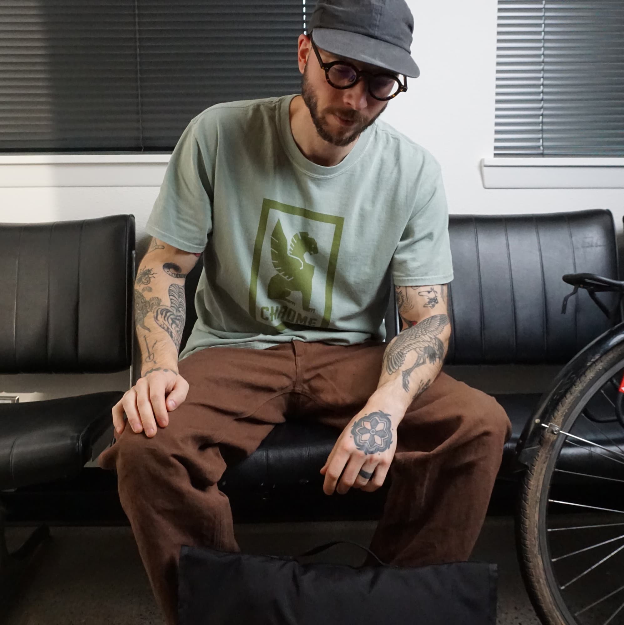 chrome-industries-herren-logo-tee-short-sleeve-klassisches-baumwoll-t-shirt image 6