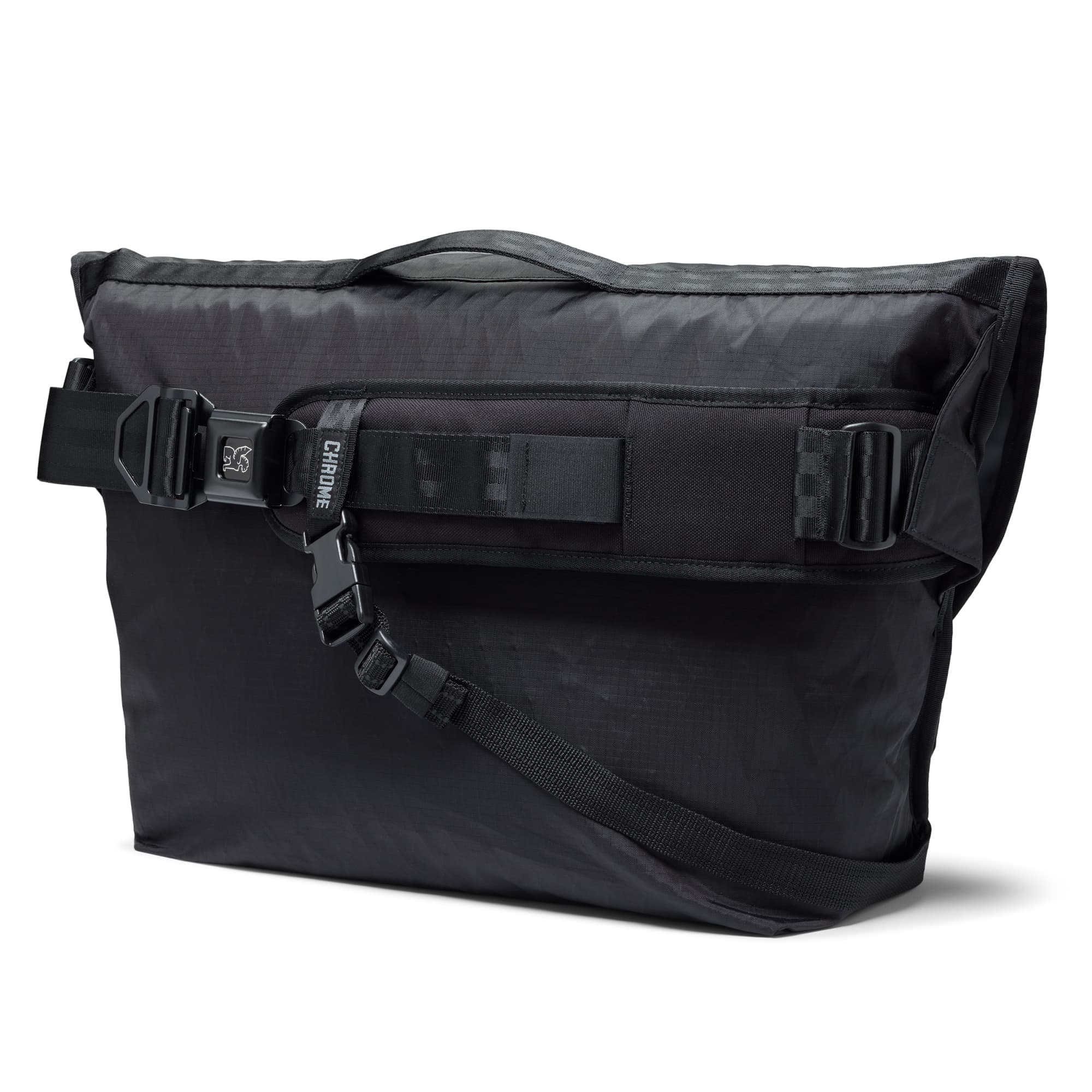chrome-industries-citizen-24l-messenger-bag image 5