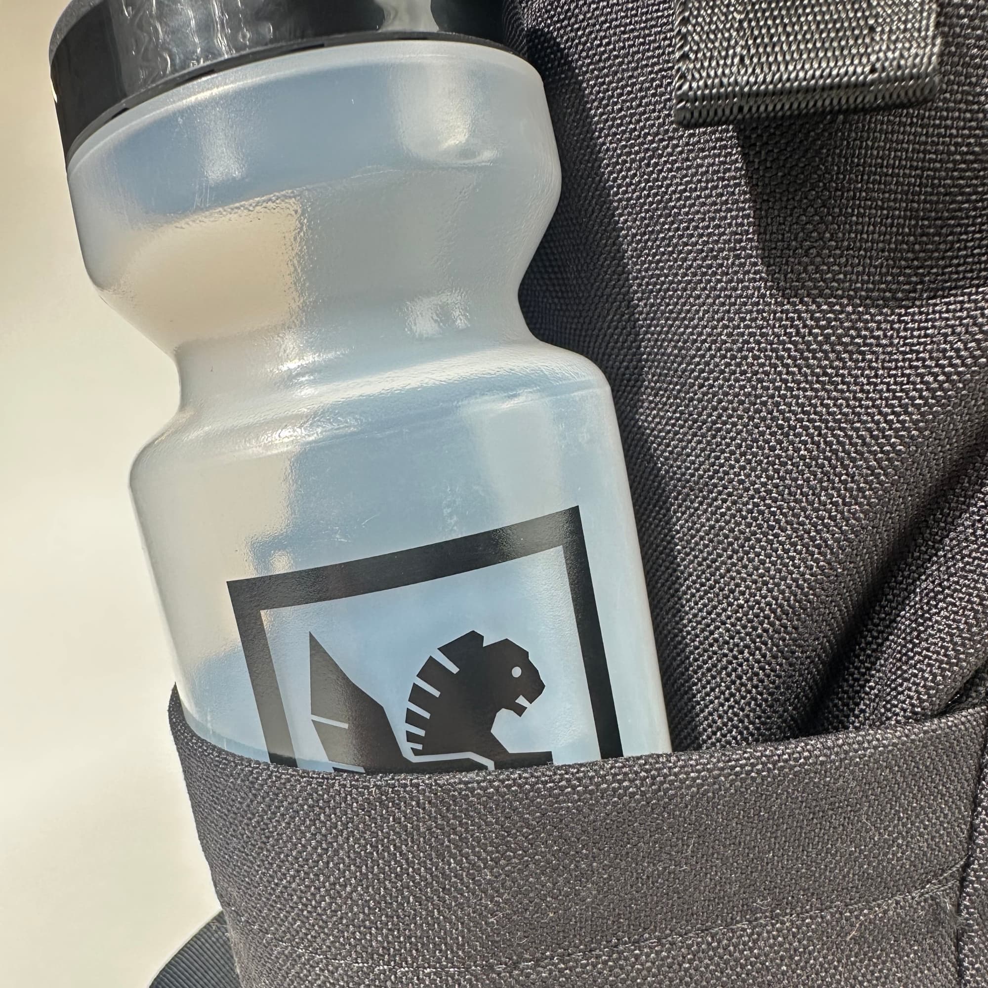 chrome-industries-chrome-purist-water-bottle-22-oz-edelstahl-trinkflasche image 4