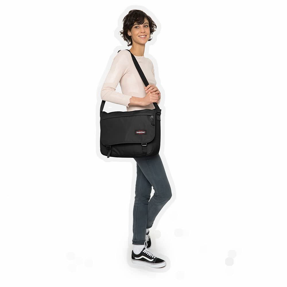 eastpak-delegate-messenger-bag-unisex image 2