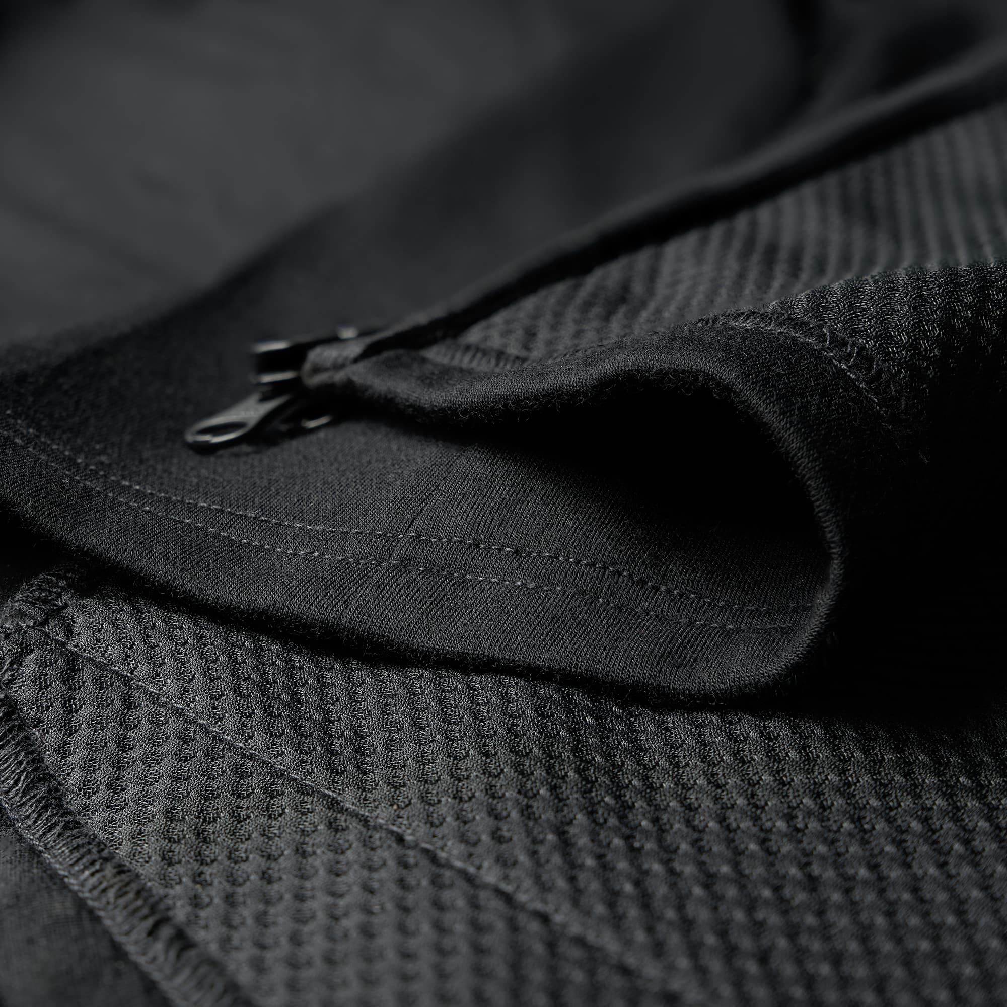 chrome-industries-men-s-merino-cobra-3-0-hoodie image 7