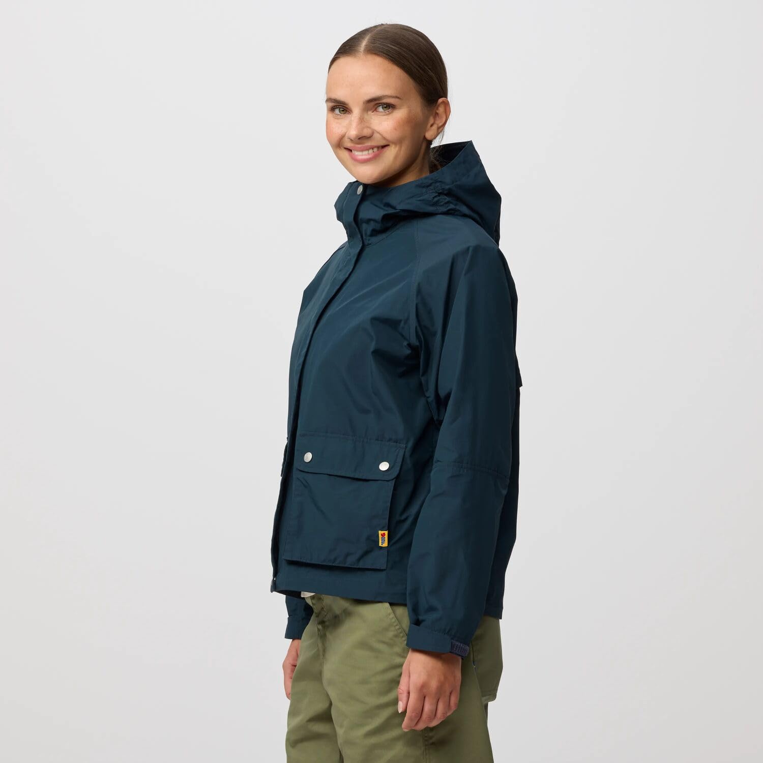 fj-llr-ven-damen-vardag-vindby-jacke-leichte-packbare-windjacke-aus-gewachstem-p image 6