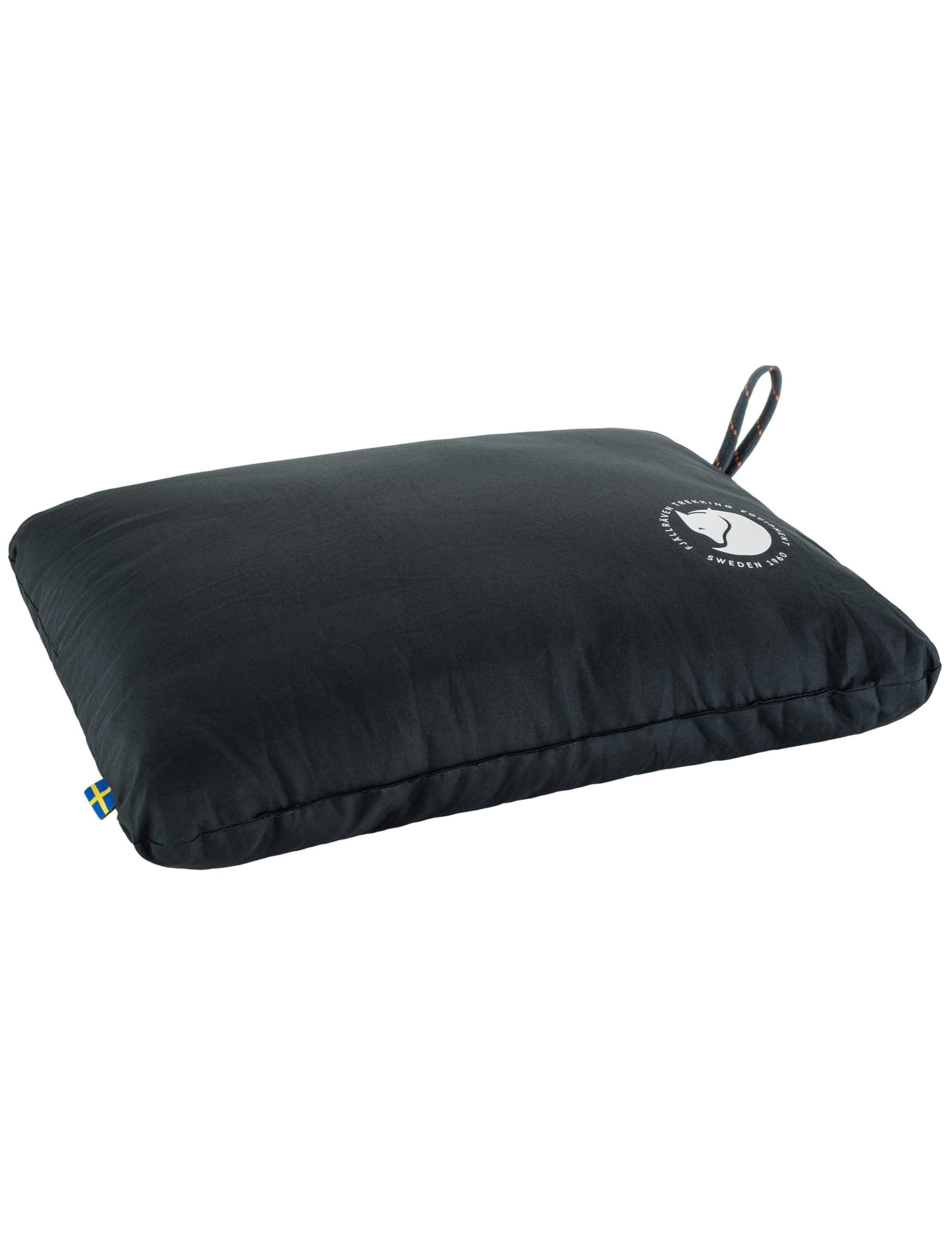 fj-llr-ven-abisko-travel-pillow-reisekissen-blue-shadow-kompakt-und-leicht image 1