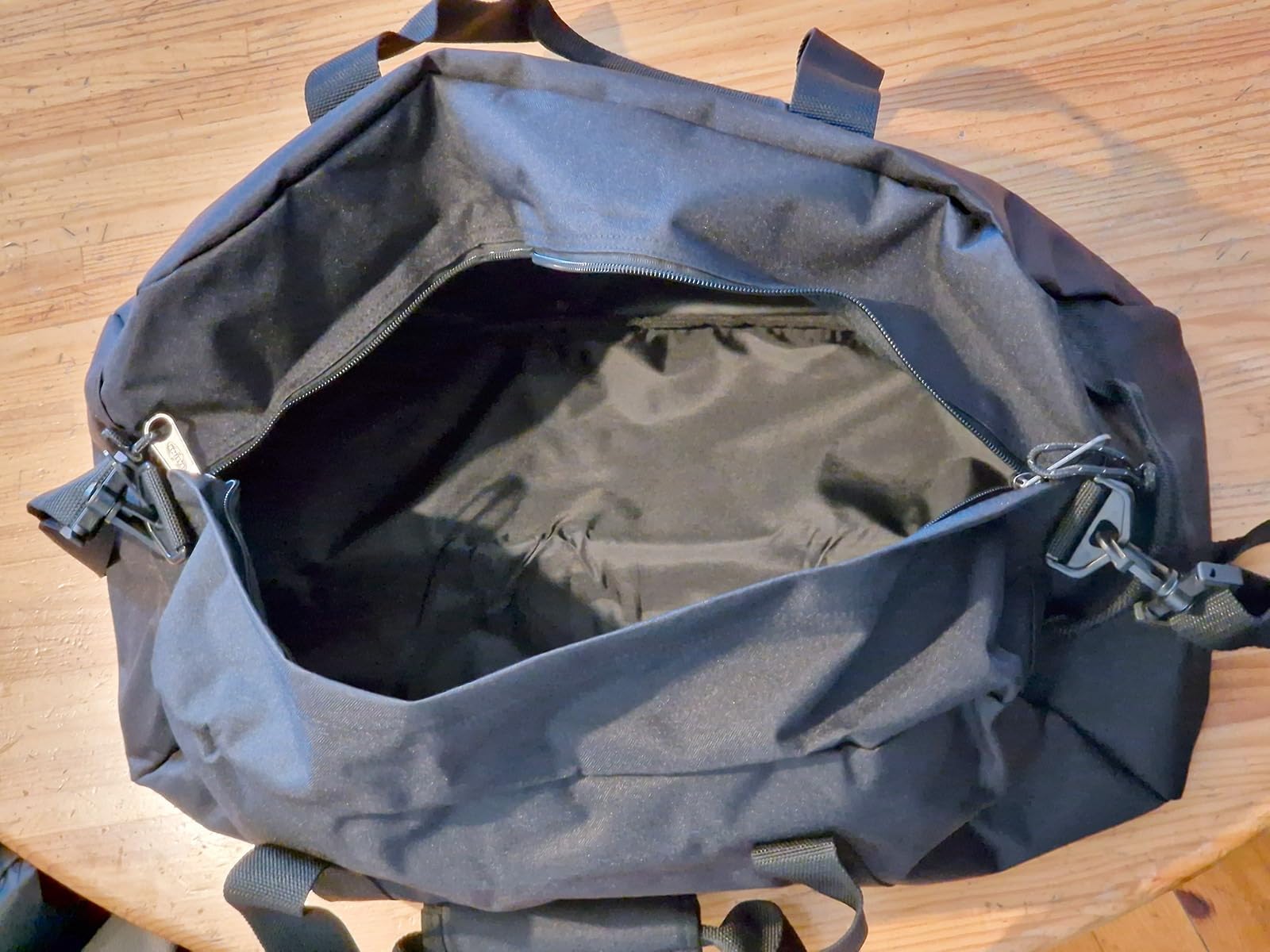 Perfekte Handgepäck-Tasche