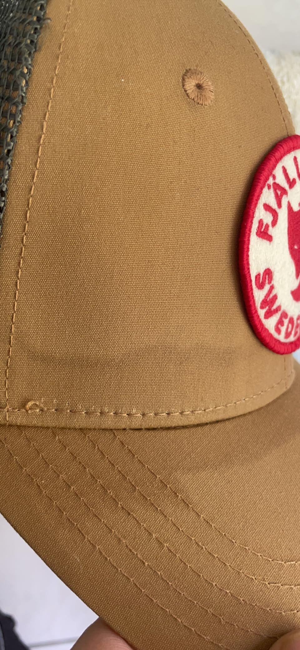 Schöne Cap