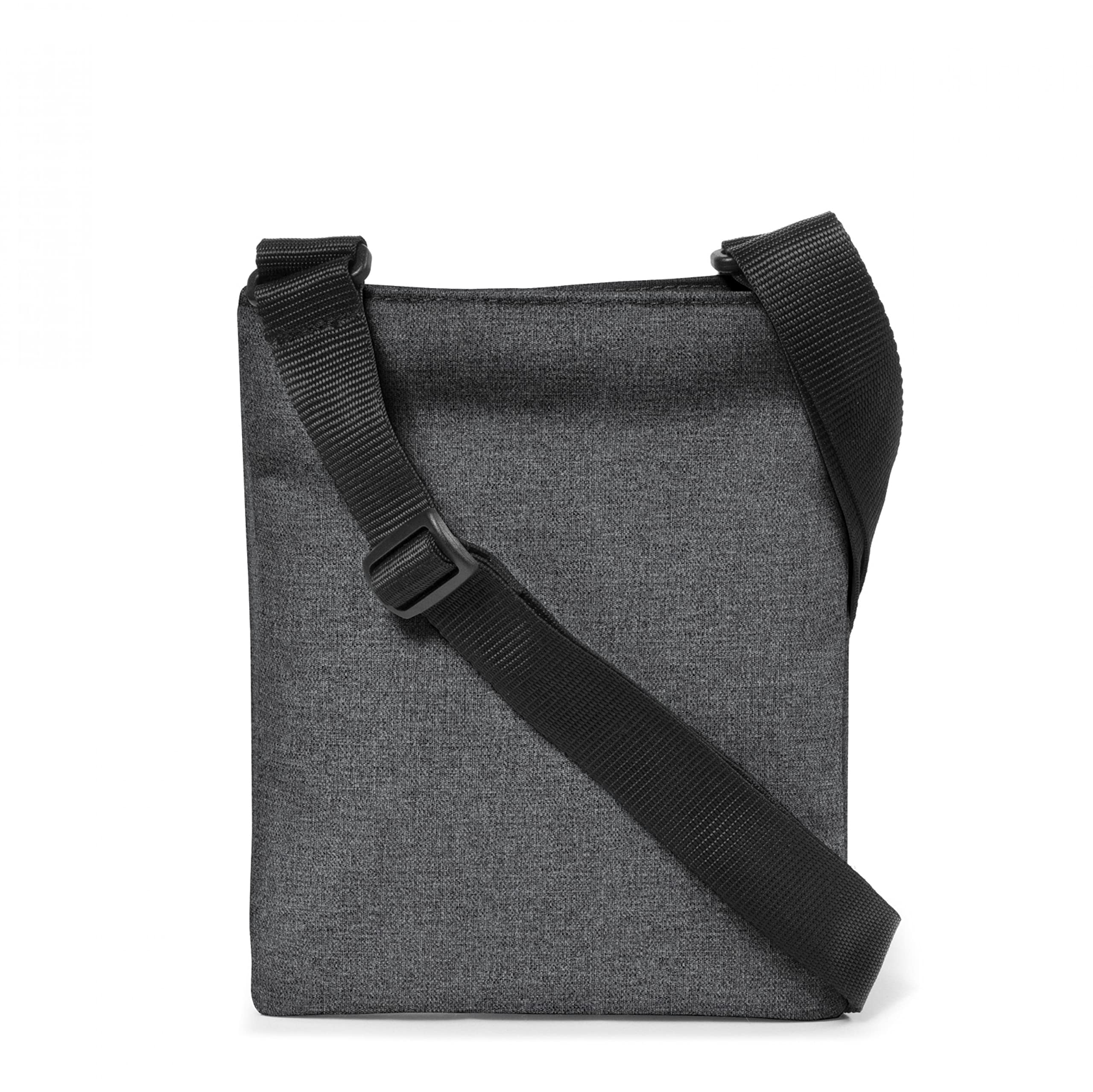 eastpak-rusher-umh-ngetasche-1-5-l-black-denim image 3